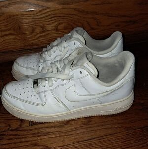 Nike Men's White Air Force Sneakers